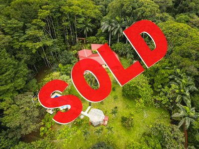 Serene Costa Rican Jungle Retreat with Waterfalls & Wildlife image 1