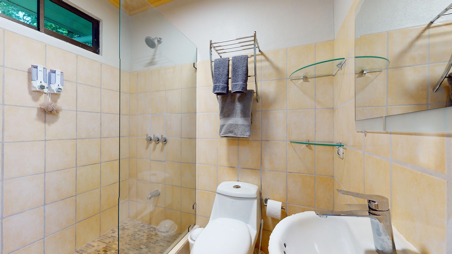 2 Bedroom Jungle Canopy Retreat with Ocean View selected