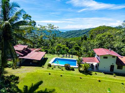 Exquisite Costa Rican Jungle Estate with Panoramic Ocean Views image 2