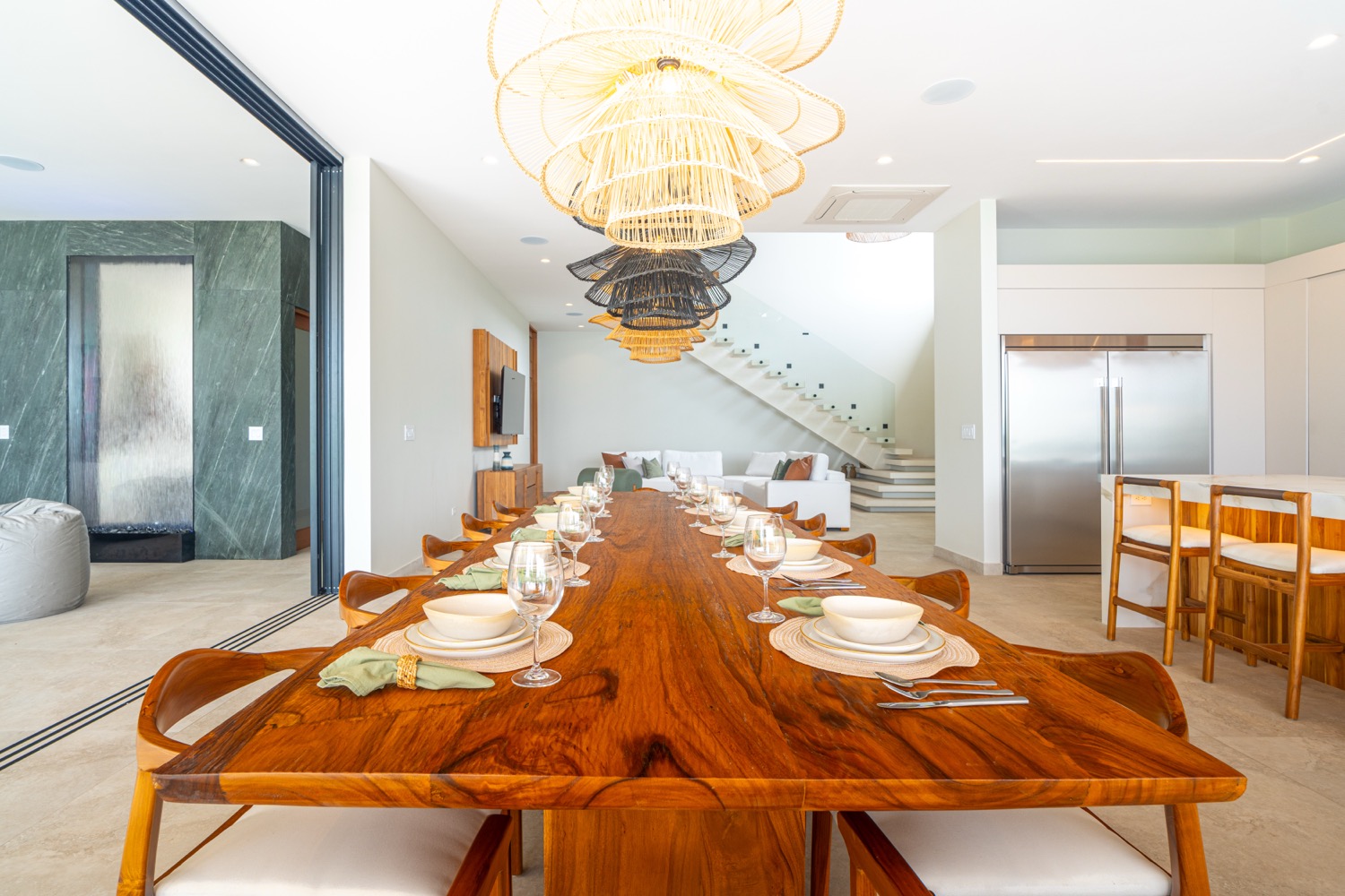 Luxury 5-Bedroom Estate with Panoramic Pacific Ocean & Jungle Views selected