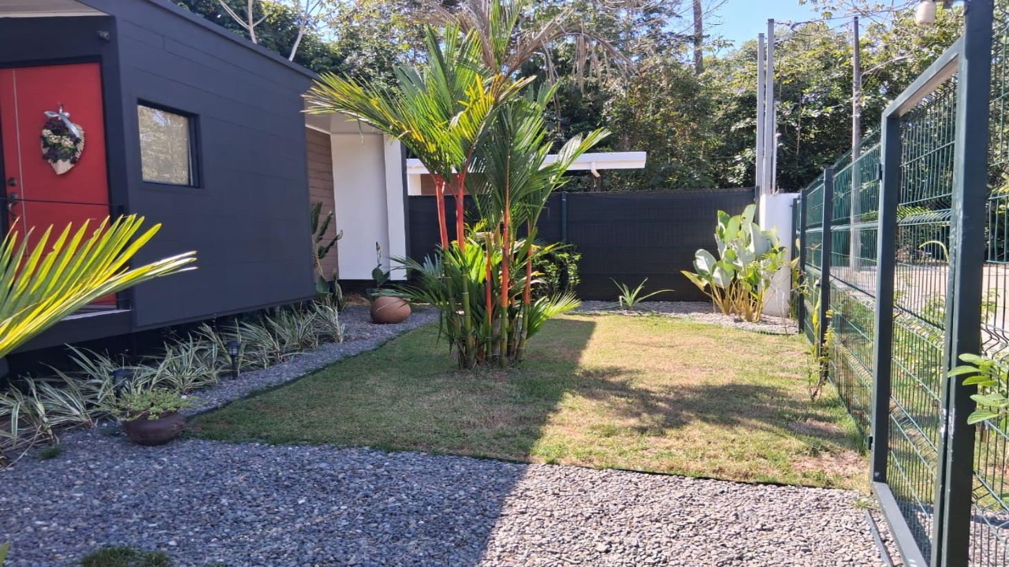 Beautiful and modern house in Altos de Bejuco, Elegance and excellent location selected