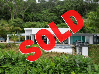 Dream House for Sale in Uvita with  Breathtaking Whale's Tail Views image 1