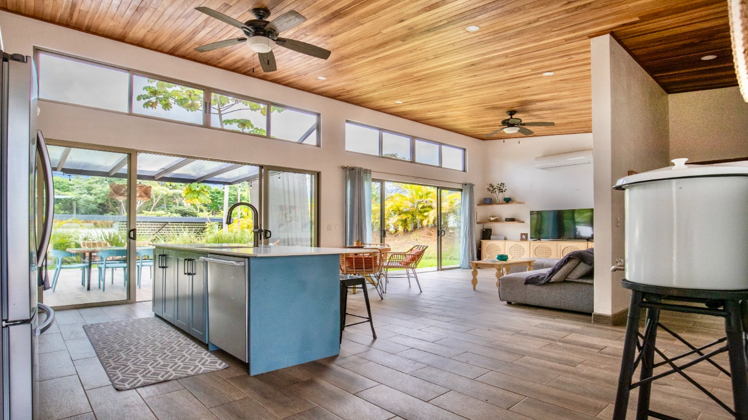 Mountain View 3 Bedroom Home in Toucan Gated Community selected