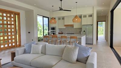 Brand New Luxury Estate with Front Row Views of Nauyaca & Diamante Waterfalls image 5