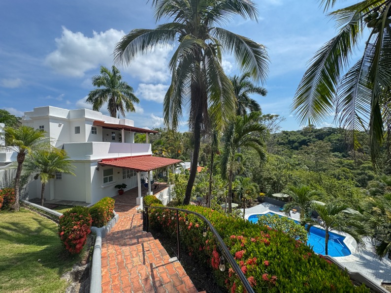 Exceptional Investment Opportunity in the Heart of Manuel Antonio selected