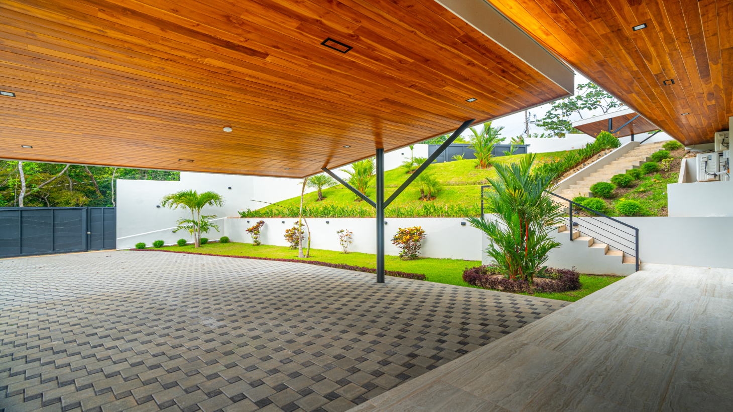 Lion's Gate Sunset Estate selected