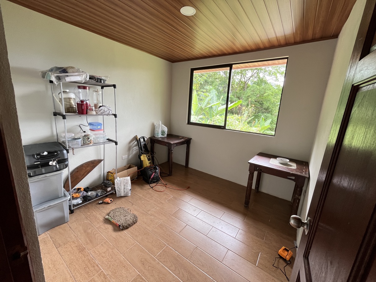 Charming Mountain Retreat in Vergel de Osa – Minutes from Ojochal, Beaches, and Waterfalls selected