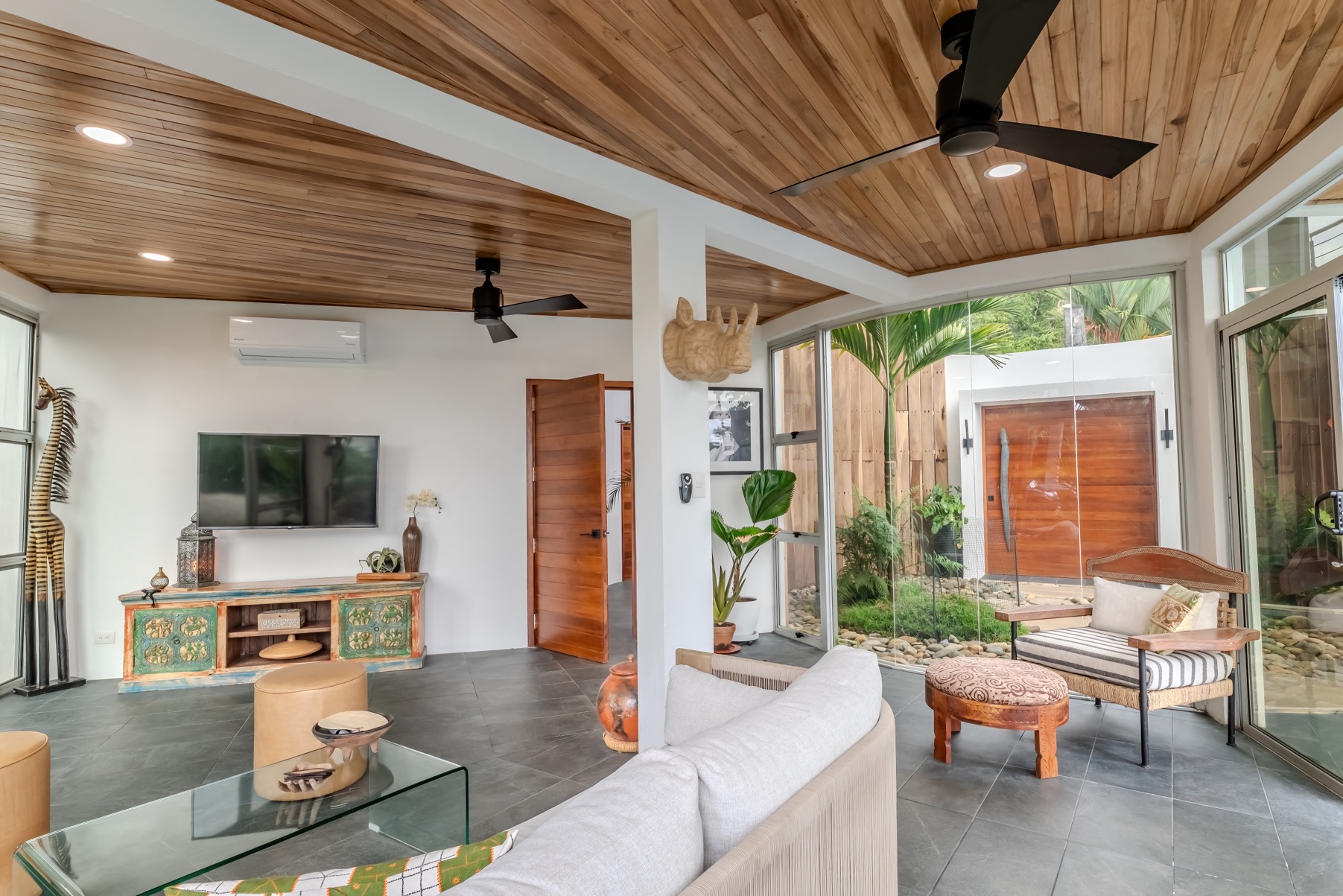 The Glass House: A Luxury Home for Sale in Ojochal, Costa Rica selected