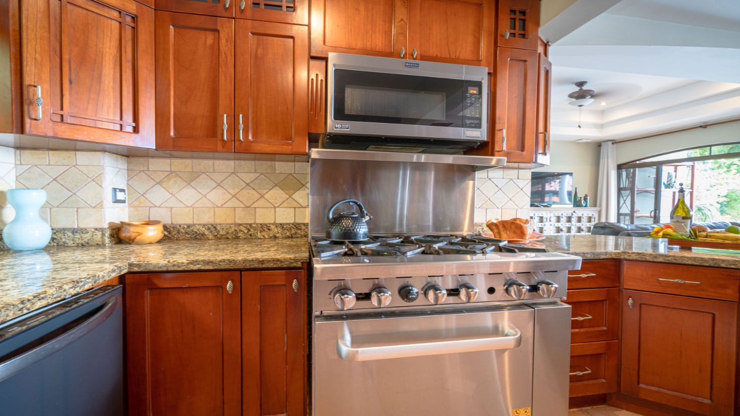 Gorgeous Ocean View 7 Acre Estate, Portalon selected