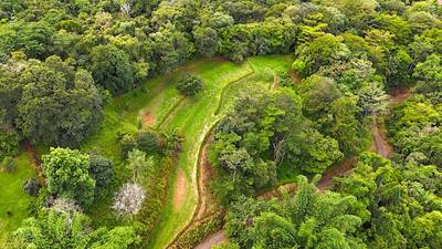 Spectacular Mountain & Ocean View Property in Cacao Ridge, Platanillo image 3