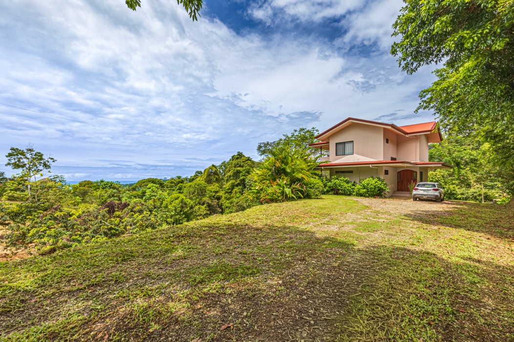 Ocean View Home in San Josecito – Modern Comfort Surrounded by Rainforest, Minutes from Uvita selected