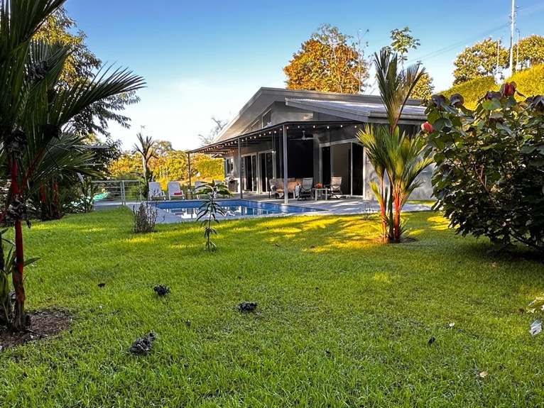 Tranquil Retreat Perfect for Families or a Peaceful Retirement in Uvita selected