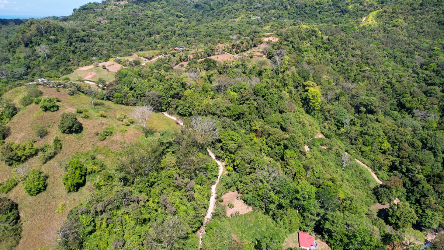 Private Mountain Sanctuary in Costa Rica awaits selected
