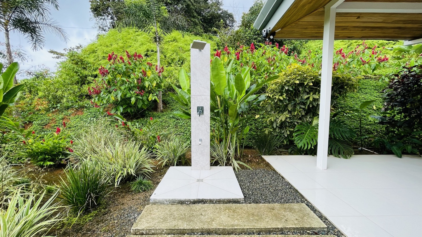 Tropical Turnkey Retreat in Gated Community selected