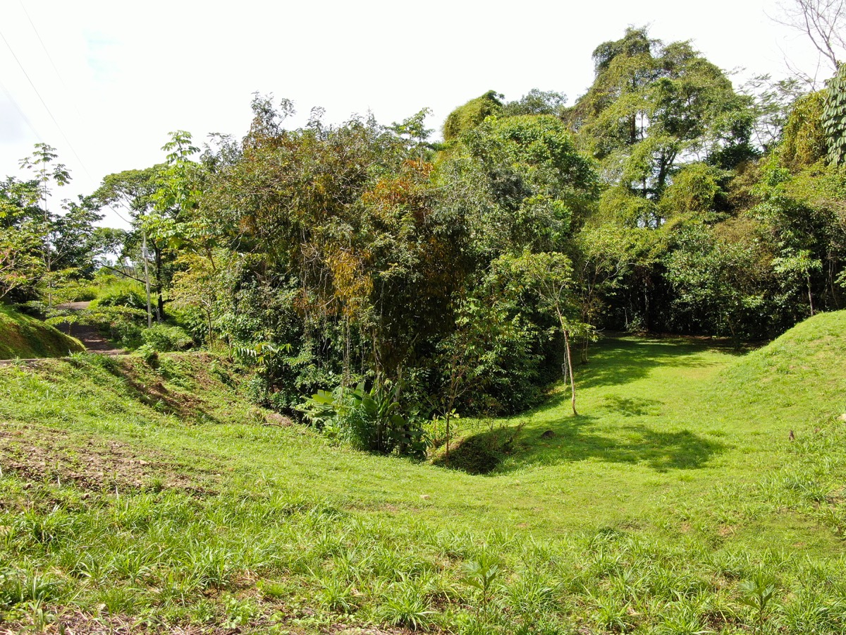 Residential Homesite with Flat Building Areas & Prime Access Near Uvita selected