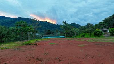 Prime Mountain View Property For Sale in Phase 11, Ojochal Costa Rica image 2