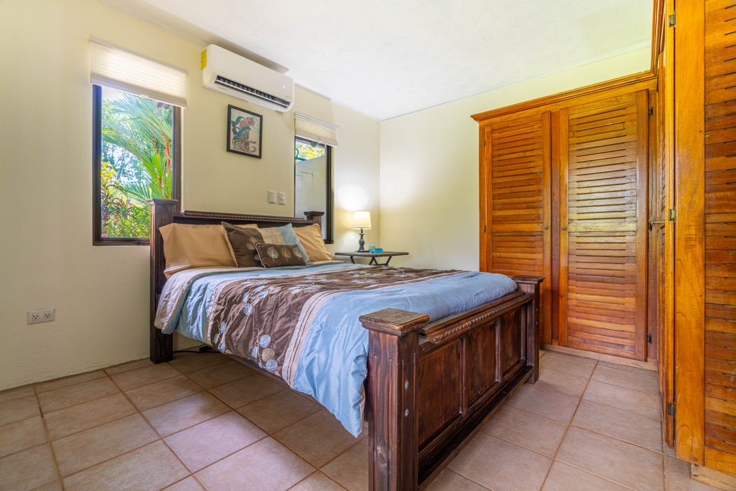 Turnkey Mountain-View Retreat in Tres Ríos with Expansion Potential selected