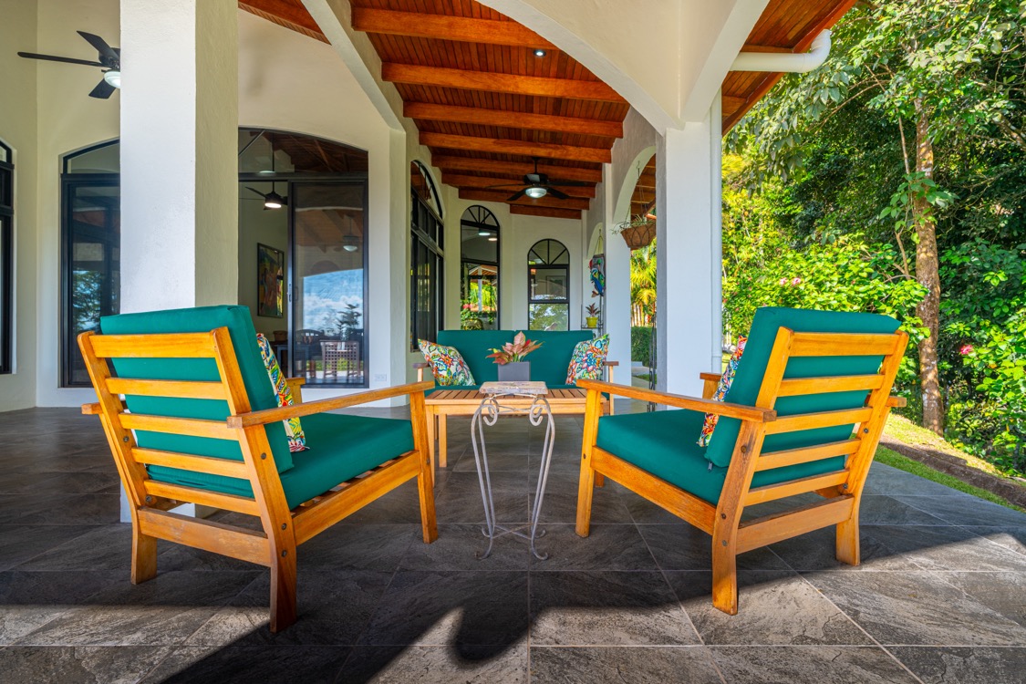 Villa Allamanda — Solar-Powered Luxury Retreat with Ocean Views in the Mountains of Tres Ríos selected