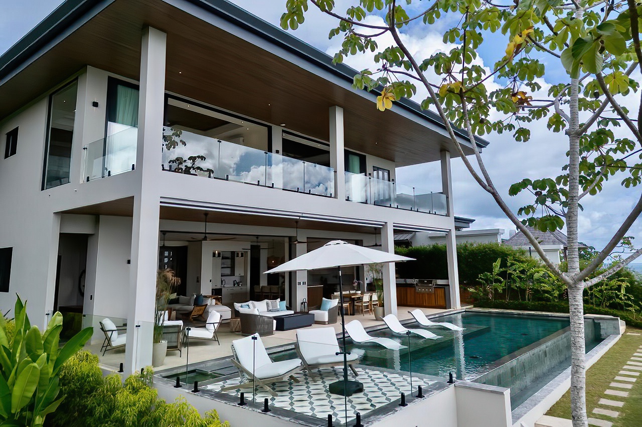 Luxurious 5-Bedroom Estate with Infinity Pool and Sweeping Coastal Views selected