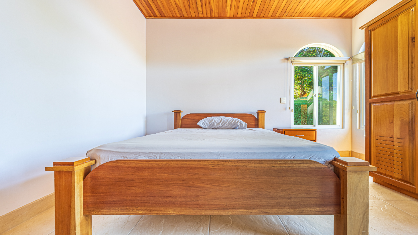 Elegant 3 Bedroom + Office Jungle Home in Puesta Del Sol, Ojochal selected