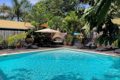 Iconic Yoga Retreat & Boutique Wellness Center in the Heart of Dominical image 5