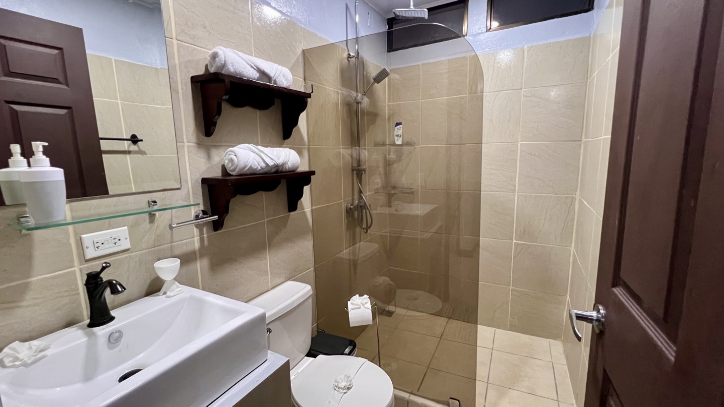 3-Bedroom Home with Large Pool and Garden in Bahía selected