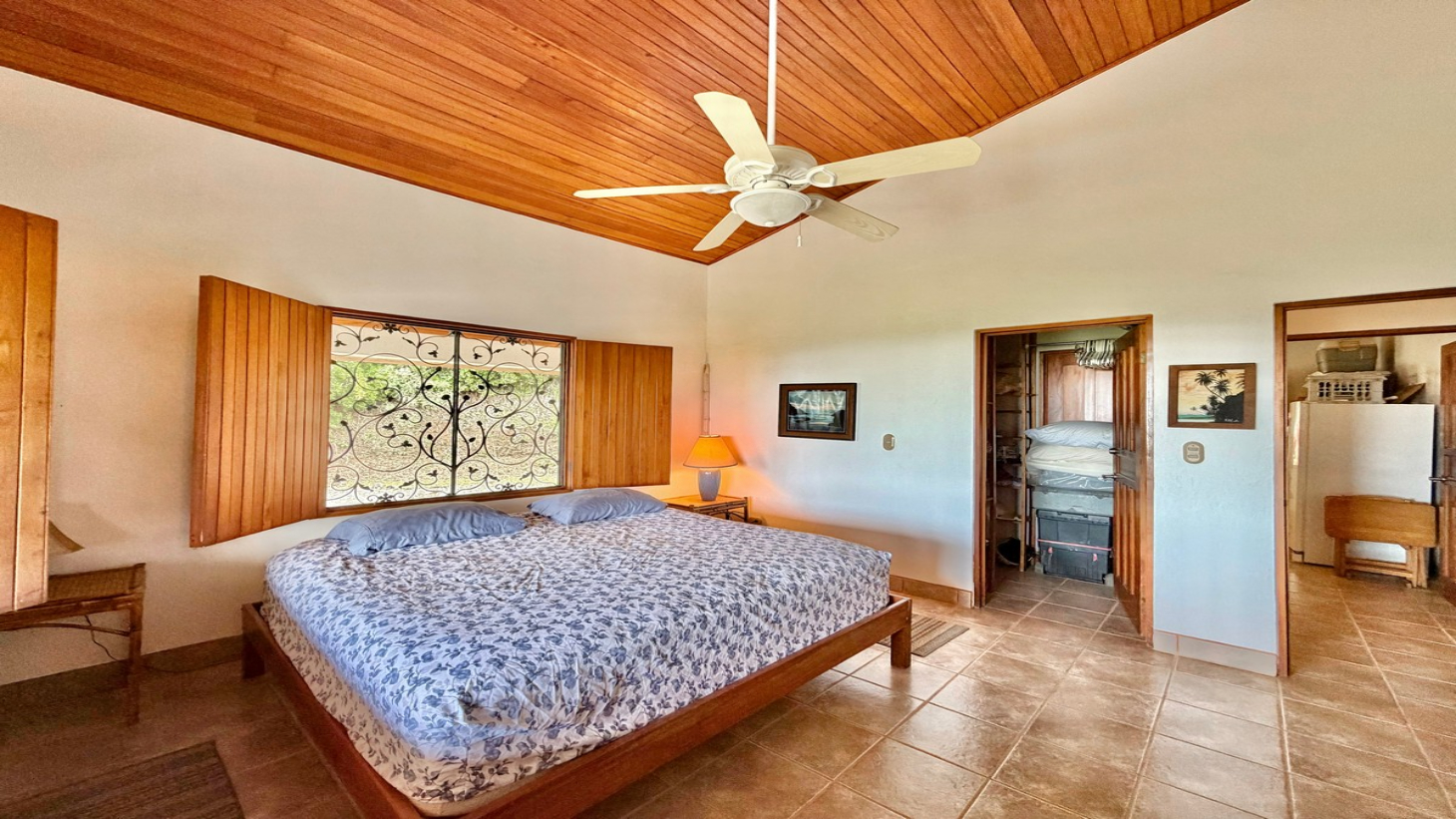 3.64 ACRES – 3 Bedroom Home With Expansive Ocean Views, Multiple Areas to Build, Public Road With Commercial Potential, 10min to the Beach!! selected