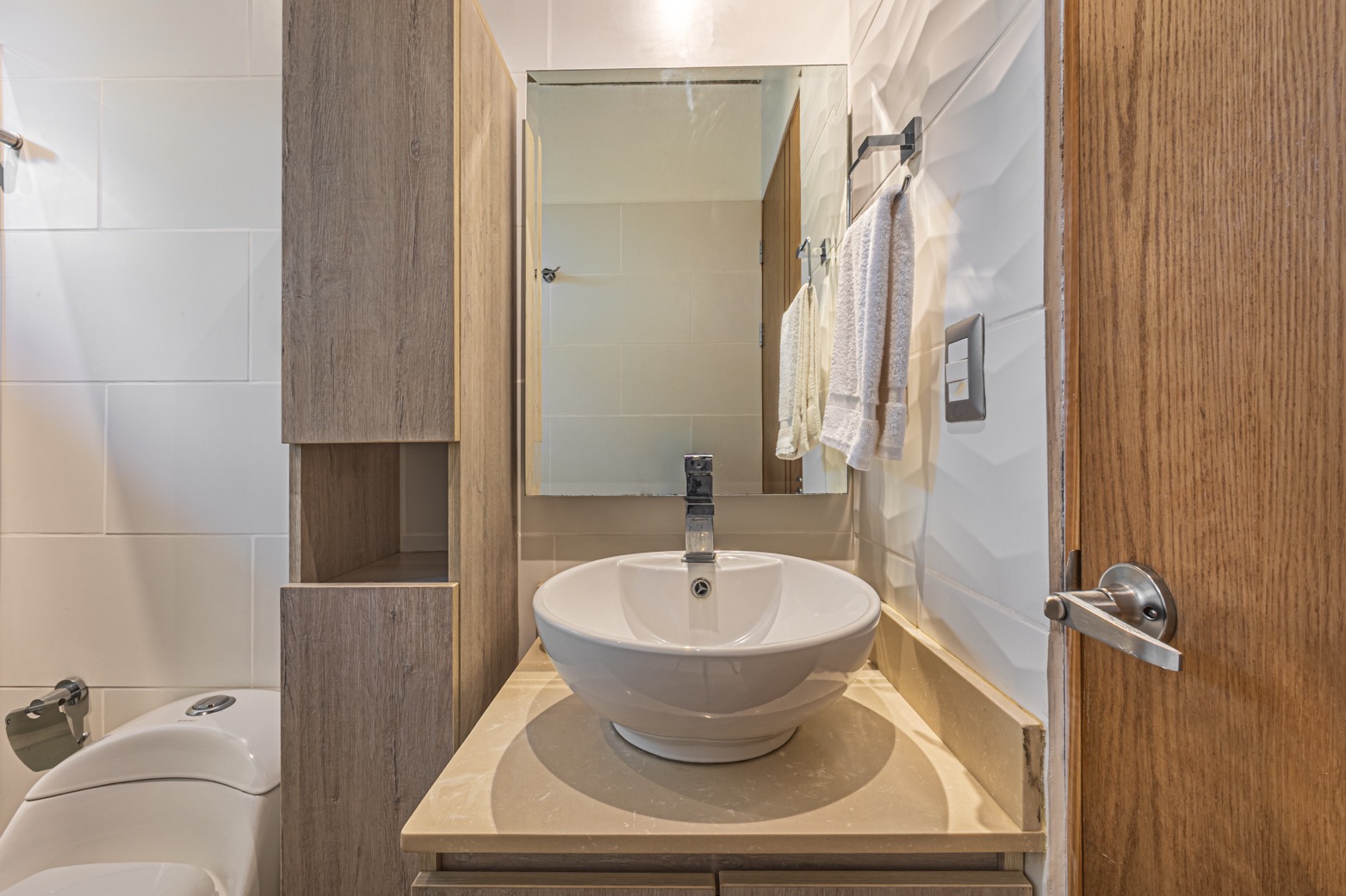 Modern Villa with Infinity Pool, Rancho & Expansion Potential in Prime Uvita Location selected