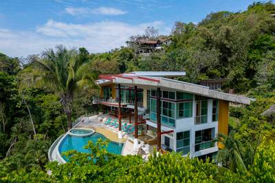 Luxury Mountain & Ocean View Villa in Manuel Antonio image 5