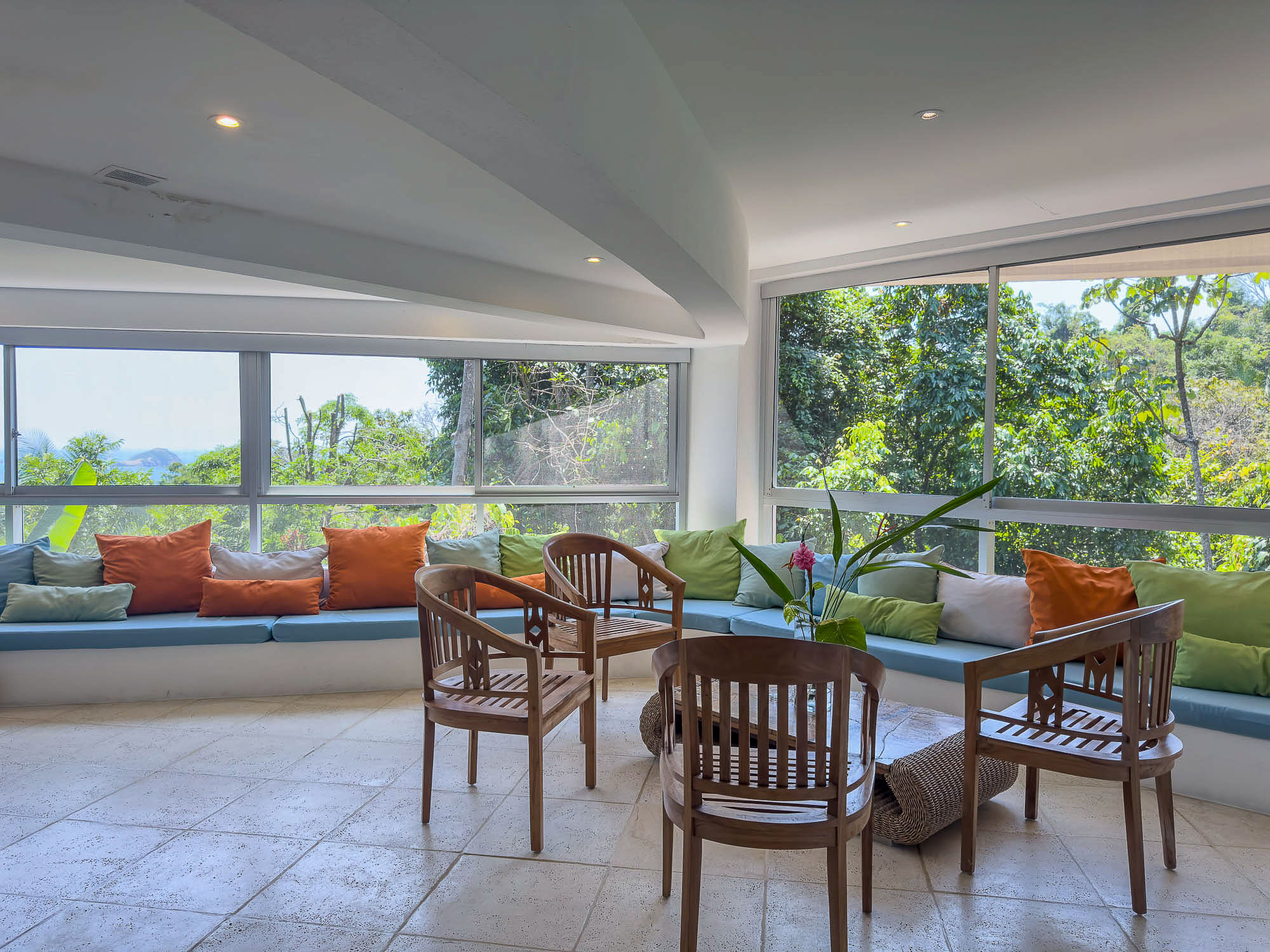 Luxury Mountain & Ocean View Villa in Manuel Antonio selected
