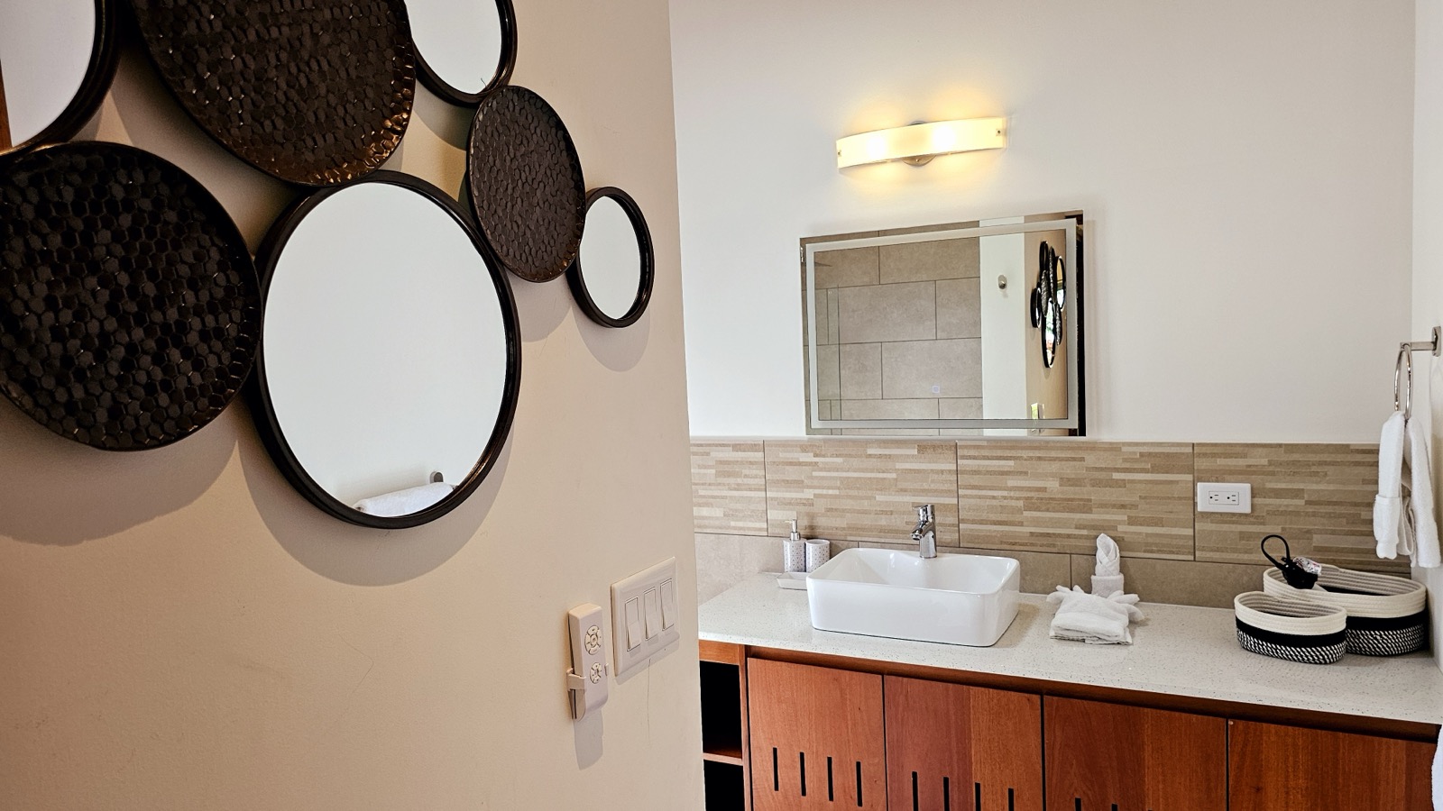 Stunning Fully Furnished 3-Bedroom Villa in Ojochal selected