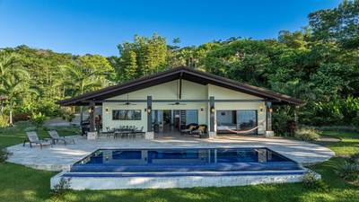 2 ACRES – 2 Bedroom Whales Tale Ocean View Home In Costa Verde Estates Gated Community image 4