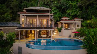 Ocean View Luxury Estate with An Incredible Location in Dominical image 1