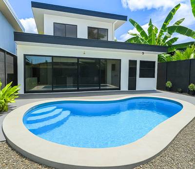3-Bedroom Modern Home with Private Pool & Rancho in Uvita – Minutes from the Beach image 1