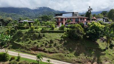Ocean View Homes and Apartment Near Uvita Town Center image 2