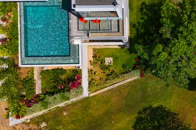 Stunning 3-Level Luxury Home with Panoramic Views image 3