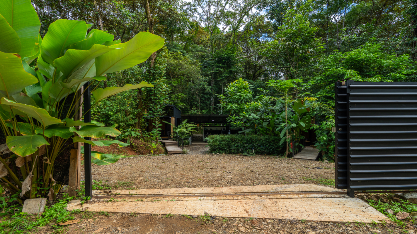 Turn-Key Luxury Boutique Jungle Bungalows + Build-Ready Expansion site – Profitable Airbnb in Ojochal selected