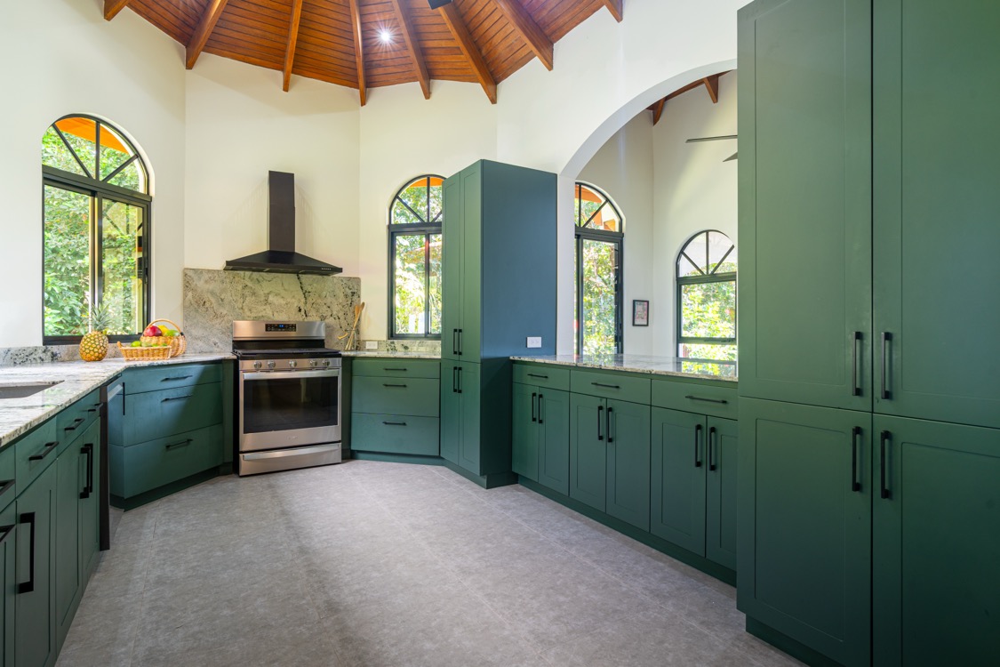 Villa Allamanda — Solar-Powered Luxury Retreat with Ocean Views in the Mountains of Tres Ríos selected