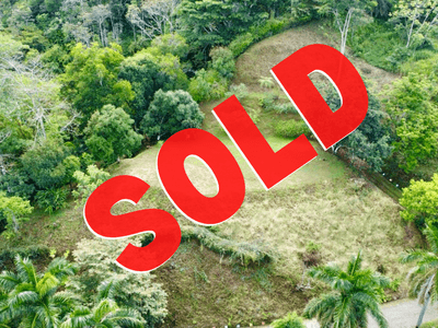 3.6-Acre Oceanview Homesite in Rancho Lagunas, Dominical image 1