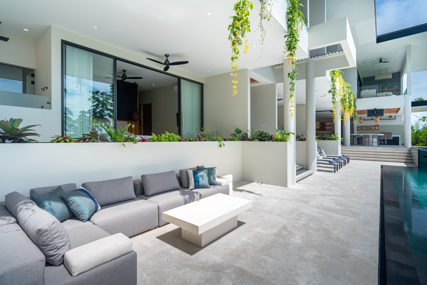 Luxury 5-Bedroom Estate with Panoramic Pacific Ocean & Jungle Views selected