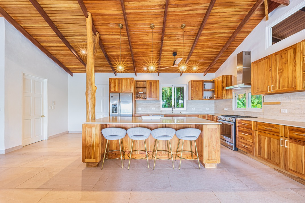 Casa Blanca – Renovated Hacienda-Style Home with Ocean Views in Uvita selected