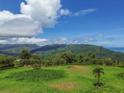 Expansive Ocean View Lot with Premier Building Site in Cacao Ridge image 3