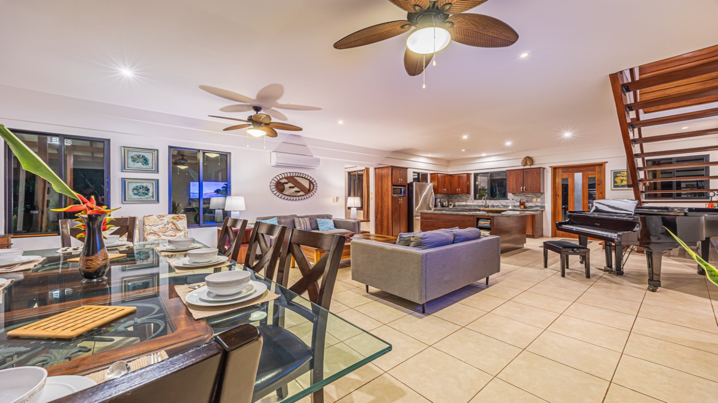 3 Bedroom Elegant Home With Guest Suite & Sweeping Ocean Views selected