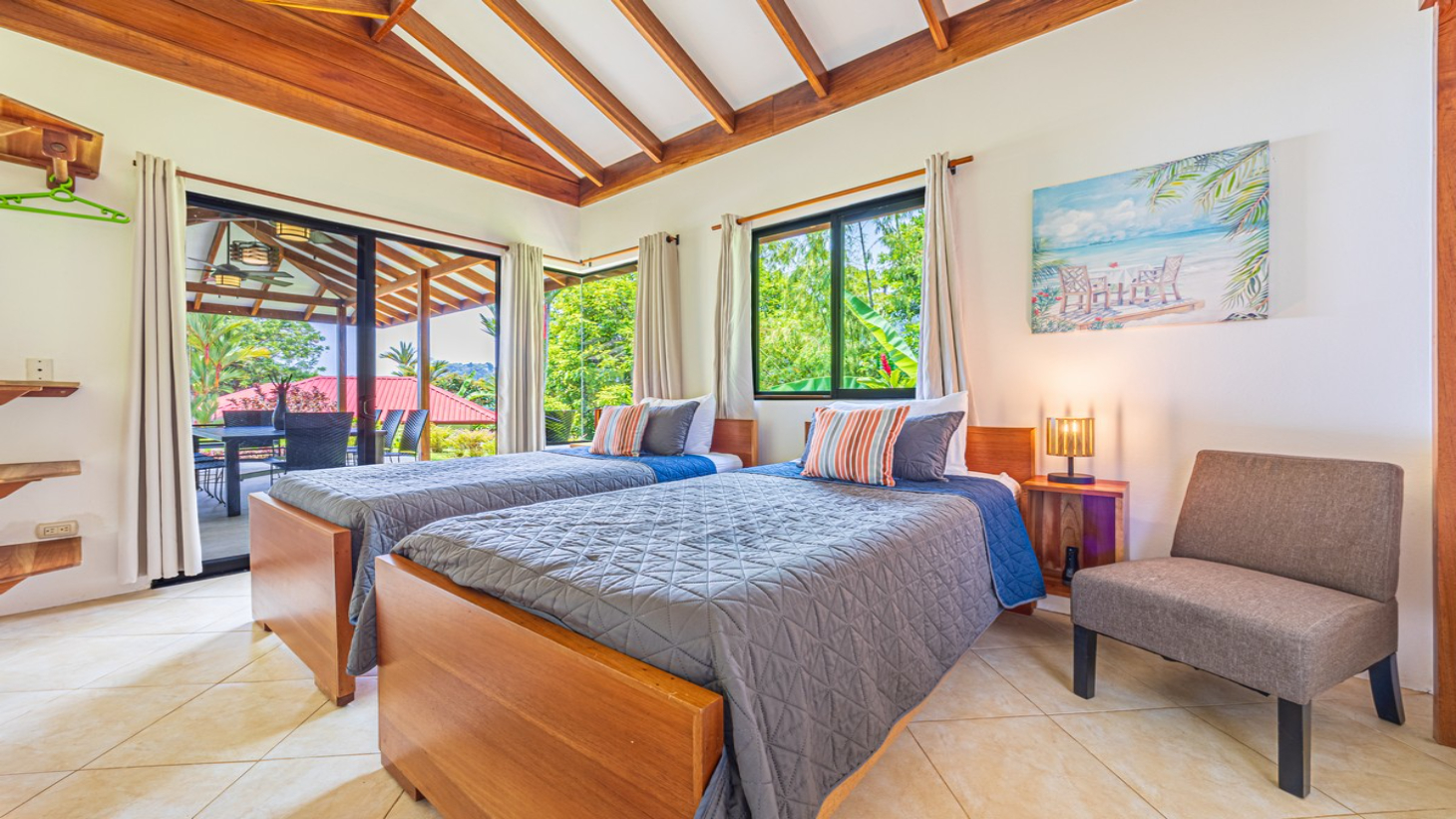 3 Bedroom Elegant Home With Guest Suite & Sweeping Ocean Views selected
