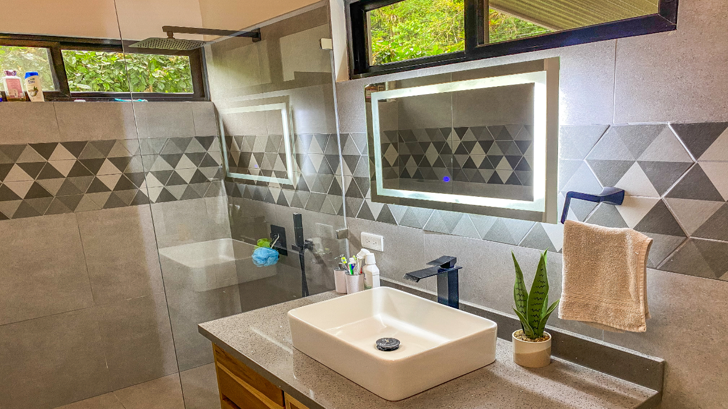 3-Bed Home on Calle Principal Ojochal with River & Jungle selected