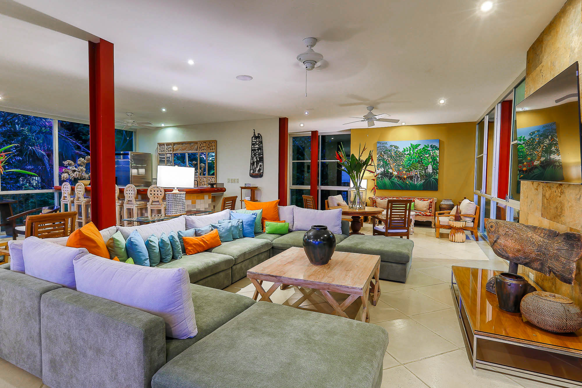 Luxury Mountain & Ocean View Villa in Manuel Antonio selected