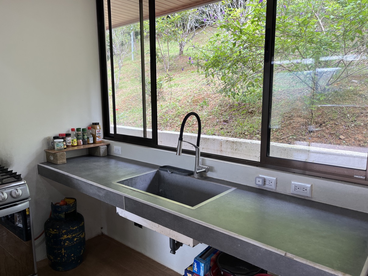 Charming Mountain Retreat in Vergel de Osa – Minutes from Ojochal, Beaches, and Waterfalls selected