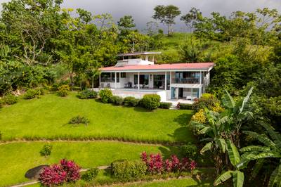 Private Tropical Sanctuary Home in Phase 10 Ojochal, Costa Rica image 1