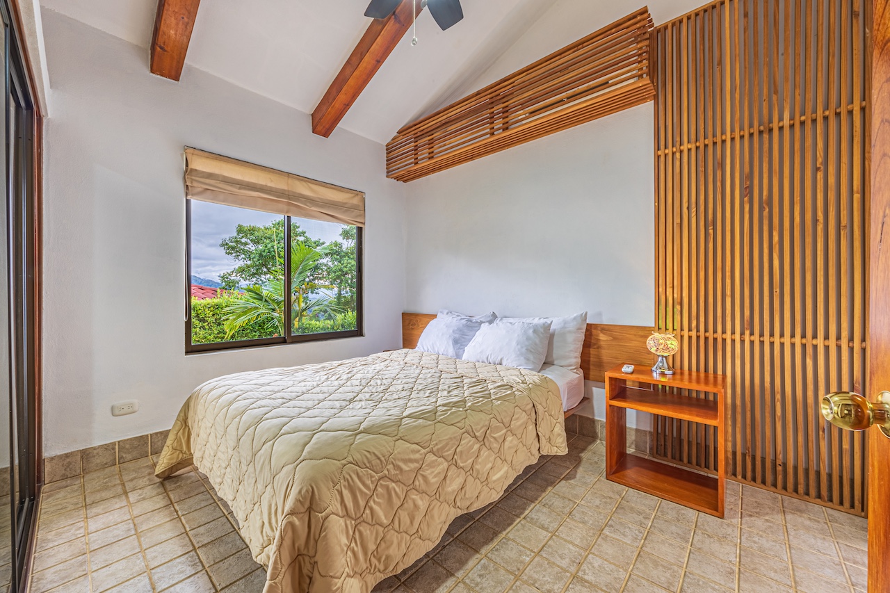 Oceanview Boutique Hotel and Villas Overlooking the Iconic Whale’s Tail selected