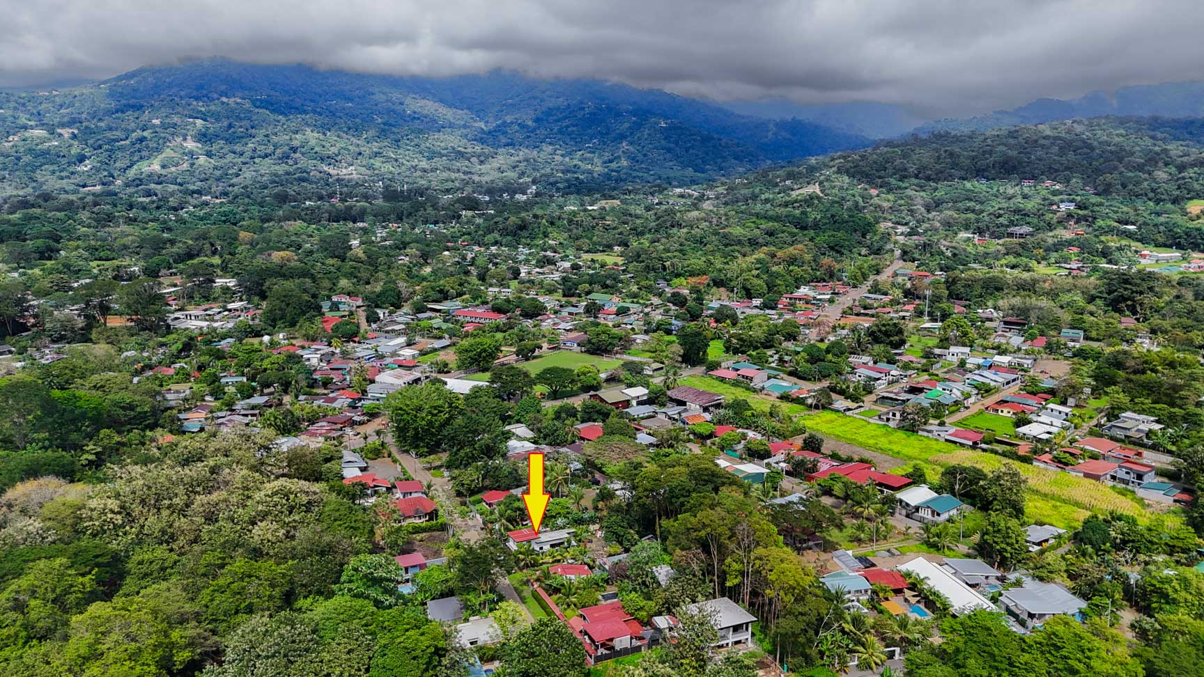 High-Demand Investment Property in Prime Uvita Location – 3-Bed Tropical Home Just 700 Meters from the Beach selected